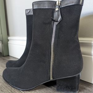 Stuart Weitzman size 9.5 black bootie
